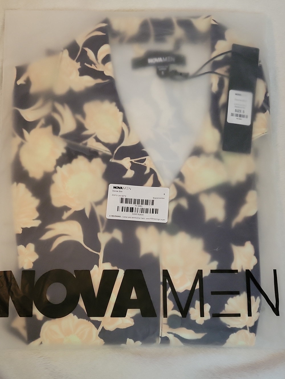Fashion Nova Men Floral Button-Down Shirt - Navy and Cream